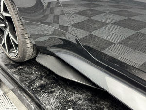 Kit Carrozzeria in Fibra di Carbonio Secca 770 per <span class=keywords><strong>Aston</strong></span> Martin <span class=keywords><strong>DBS</strong></span>, Minigonne Laterali, Accessori Auto per <span class=keywords><strong>Aston</strong></span> Martin <span class=keywords><strong>DBS</strong></span> - Product Image 2