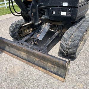 Equipo de Movimiento de Tierras Sany Sy35u, 80% Nuevo, Miniexcavadora Sany Sy35u de 3 Toneladas, Apta para Proyectos Domésticos - Product Image 5