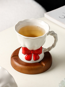 Original Modern Exquisite Bow Design Ceramic One Teapot and Four Cups Set for Best Friend Gift - Product Image 4