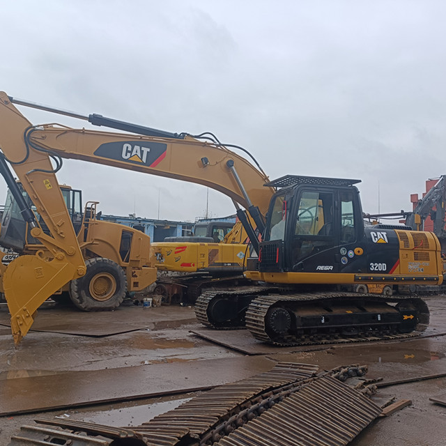 Hydraulic Excavators HE-132
