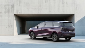 2026 Best Seller Dongfeng <span class=keywords><strong>Auto</strong></span> Forthing TK7 500km 360 °   Nuova <span class=keywords><strong>Auto</strong></span> Elettrica SUV a 7 Posti Economica per Uso Familiare con Telecamera Posteriore - Product Image 3