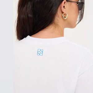 Camiseta de Verano con Estampado Floral, Estilo Nuevo, Personalizable, 100% Algodón, Manga Corta, para Mujer, Moda Versátil, Informal y Deportiva - Product Image 5