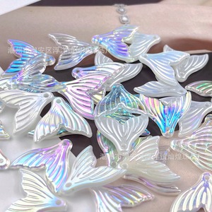 Pendentif en acrylique irisé en forme de queue de sirène pour la création de bijoux DIY - Product Image 3