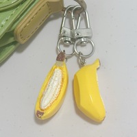 Gantungan Kunci Pisang Simulasi Grosir Pabrik, Liontin Buah Resin 3D, Model Makanan Lucu, Gantungan Tas, Cincin Kunci untuk Dekorasi Ransel, Hadiah