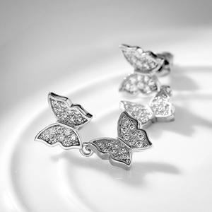 Pendientes de mariposa en oro rosa con cristales de imitación y microincrustaciones, joyería de moda para mujer, diseño romántico - Product Image 1