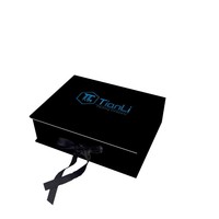 Boîte d'Emballage Personnalisée pour Perruques avec Logo, Boîte Magnétique pour Perruques avec Accessoires en Soie Satinée
