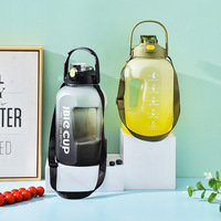GC terms de agua gym canecas 3000ML tasse en plastique Termo bouteille en plastique tasse avec paille