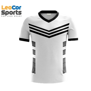 Nouvel uniforme de football Leocor Sports unisexe, design personnalisé, impression par transfert thermique, tissu Spandex/Polyester 240g, logo personnalisé - Product Image 1