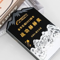 Plaque de récompense annuelle du trophée en cristal coloré plaqué en forme de montagne créative Excellent directeur Souvenirs du personnel