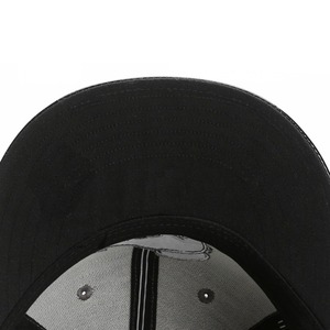 1-0031 Cappello da sole con visiera piatta in vinile con motivo a dita, stile hip hop, per adulti, modello europeo-americano - Product Image 4