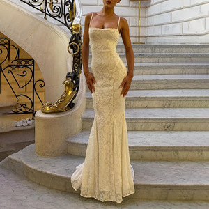 Vestido largo europeo americano con tirantes finos, sin espalda, con lazo, capa transparente, ajuste ceñido, para noche - Product Image 2