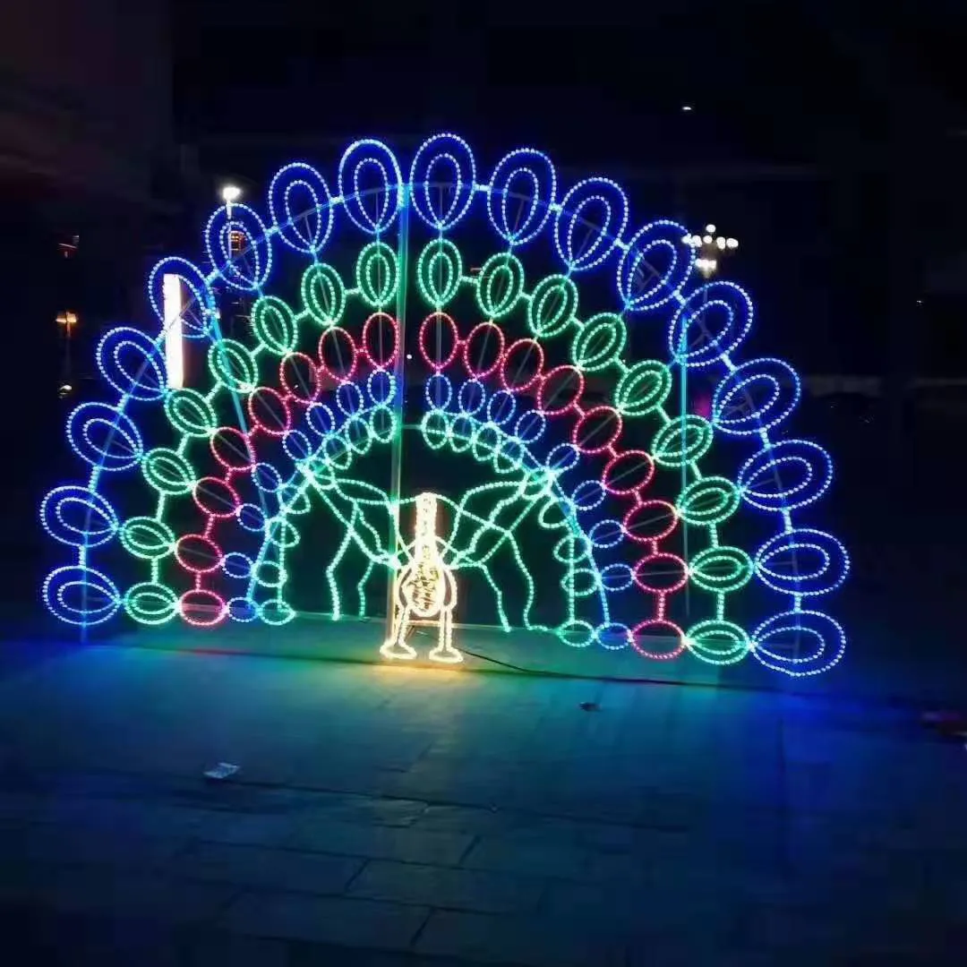 3D tavuskuşu motif bahçe dekorasyon için ışık