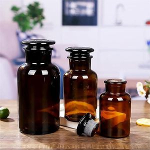Bouteille en verre ambré vide, grande bouteille ambrée transparente à large ouverture, bouteille d'apothicaire 125 ml - Product Image 6