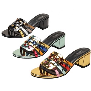 Y Grande Taille 42 Sandales à Talons Tissées Creuses pour Femmes, Mules à Gros Talon Anti-Dérapantes Tendance Féminine - Product Image 1