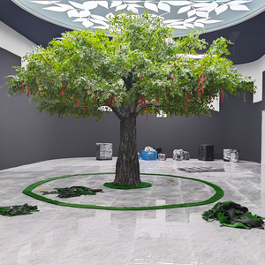 Banyan artificiel décoratif avec des colonnes enveloppées - Product Image 4