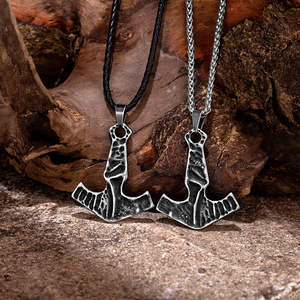 Pendentif Marteau de Thor en Acier Inoxydable, Collier Vintage Vieilli, Bijou Unisexe Tendance, Style Double Chaîne 60cm - Product Image 3