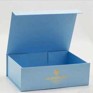 Tùy Chỉnh Lớn Gấp Hộp Quà Tặng Thân Thiện Với Môi Grey Board Miếng Bọt Biển Lót Dập Nổi Từ Đóng Cửa Cho Vớ Bao Bì Thực Tế Sử Dụng - Product Image 4