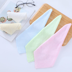 Serviettes en <span class=keywords><strong>tissu</strong></span> éponge tissé en <span class=keywords><strong>bambou</strong></span> <span class=keywords><strong>blanc</strong></span> doux pour adultes et enfants - Antimicrobien Séchage rapide pour la salle de bain - Product Image 4