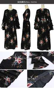 Ysmarket ชุดเดรสมุสลิมคอกลมแขนยาวปักลายดอกไม้, ชุดเดรสแม็กซี่ลายทางสีขาวสีฟ้า - Product Image 6