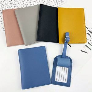 Customized Luxury Luggage Tag New Fashionable Anti-Loss Card Holder with <b>Letter</b> Pattern Leather Photo Card Holder - Product Image 2