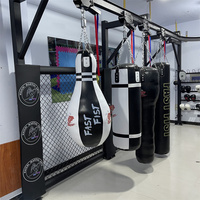 Support de sac de boxe lourd réglable en PU avec système de piste et de poulie mural pour sacs de sport MMA
