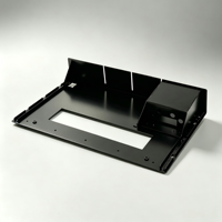 Fabrication sur mesure de châssis électroniques en tôle d'acier et d'aluminium, découpe laser de précision, pliage CNC, installation de goujons PEM, estampage et soudage.