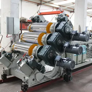 خط إنتاج ألواح منقوشة PP/PE من GSmach معدات ماكينة بثق ألواح من تشكيل حراري للبلاستيك PET