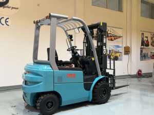 Carretilla elevadora eléctrica 1.5ton 2ton 3ton 3.5ton Capacidad para industrias de restaurantes - Product Image 6