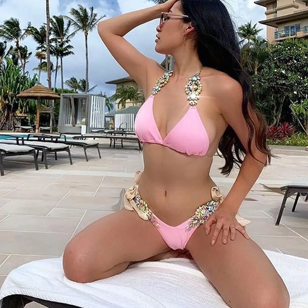 2021 Großhandel Sexy Luxus Pink Strass Diamond Chain Badeanzug Zweiteilige Push Up Bikini Frauen Bade bekleidung