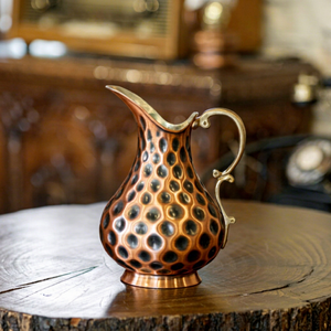 Produit métallique de qualité supérieure, carafe à eau en cuivre pur de 1300 ml, stockage d'eau, maison, cuisine, bureau, cadeaux, bienfaits ayurvédiques pour la santé - Product Image 1