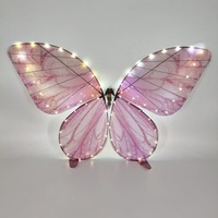 L'article de décoration de mariage moderne et populaire - Lampe papillon à LED télécommandée, utilisée pour les mariages romantiques