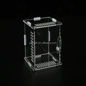 Terrario in Acrilico per Insetti, per Tarantole, Lumache, Mantidi, Rane e Piccoli Rettili - Product Image 3