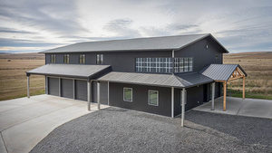 Kit de barndominium préfabriqué personnalisé en acier, structure métallique populaire, avec panneaux isolants pour les banlieues et les fermes - Product Image 5