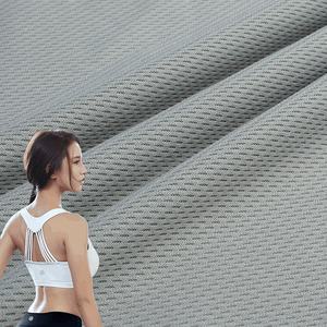 100% <span class=keywords><strong>Polyester</strong></span> quần áo vải thoáng khí đan lưới Jacquard dây Giày vải cho bóng đá Jersey t Áo sơ mi vải Nhà cung cấp - Product Image 1