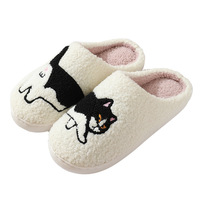 Nouvelles pantoufles confortables pour la maison, motif chaton mignon, en fourrure et coton pour l'hiver, pour hommes et femmes, semelle extérieure en TPR, pour couple
