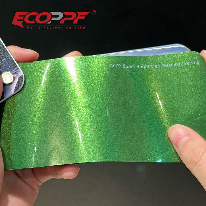 Super luminoso metallo Mamba verde