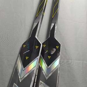 Bâton de gardien de but de hockey sur glace léger, nouvelle conception, derniers modèles, 100 % fibre de carbone, vente en gros directe d'usine chinoise. - Product Image 1