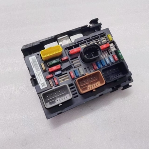 Boîtier de fusibles moteur PEUGEOT BSM R02 R19 9809742780 9675879380 9807028580 compatible avec <span class=keywords><strong>3008</strong></span> C5 - Product Image 4