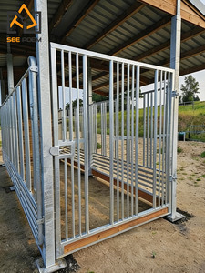 Rifugio <span class=keywords><strong>per</strong></span> <span class=keywords><strong>Cavalli</strong></span> Portatile Facile da Montare, Attrezzatura Agricola Autoportante, Box <span class=keywords><strong>per</strong></span> <span class=keywords><strong>Cavalli</strong></span> con Tetto e Recinto in Compensato - Product Image 5