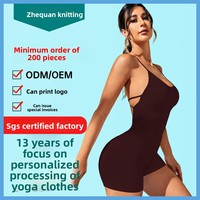 Combinaison de yoga une pièce personnalisée pour femme, avec short intégré effet fessier galbé, tenue de sport et fitness, dos ajouré et sans manches