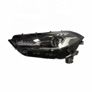 ชุดไฟหน้าแบบไหลตามลำดับคุณภาพสูงสำหรับรถยนต์ Chery Jetour X70 Plus รุ่น OE F18-4421010AL/20AL - Product Image 1