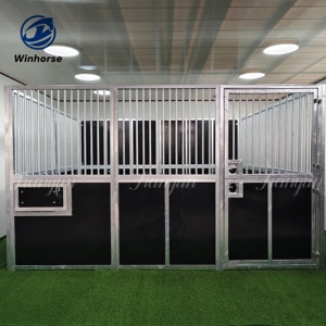 현대식 조립식 마구간 패널 깔끔한 디자인 높은 내구성 강철 구조 말 박스로 향상된 말의 편안함 제공 - Product Image 5