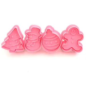 4 Stks/set Kerst Cookie Stamp Biscuit Cutters Mold 3D Cookie Plunger Cutter Diy Gebak Bakken Gereedschap Cake Decorating Gereedschap