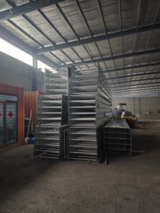 Heavy Duty Light Weight Aluminium Ladder Type Cable Tray Anodized Finish CE ISO9001 Certified Industrial Construction Cable - Product Image 5