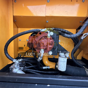 Mini pelle hydraulique Hyundai 225Lc-9s 25T d'occasion de qualité fabriquée en Corée avec une boîte de vitesses et une pompe à moteur à faible consommation de carburant - Product Image 4