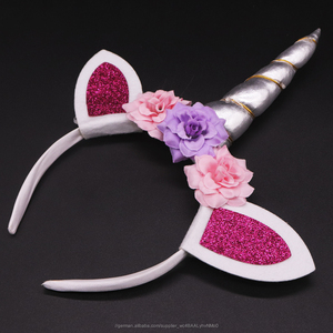 Einhorn partei liefert eingestellt glow in <span class=keywords><strong>the</strong></span> dark haar zubehör licht up LED einhorn stirnband party geschenke - Product Image 2