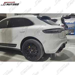 Kit carrosserie pour <span class=keywords><strong>Porsche</strong></span> <span class=keywords><strong>Macan</strong></span> 14-18, mise à niveau vers le modèle 2020, matériau PP+ABS, pare-chocs avant et arrière, phares, feux arrière, diffuseur, coffre, porte arrière - Product Image 6