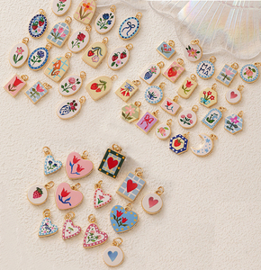 Sơn Vườn | 18K Vàng Mạ Brass Mặt Dây Chuyền Cho Tự Làm Đồ Trang Sức Làm | 100 + Thiết Kế của Hand Painted Thiết Kế Charms - Product Image 1