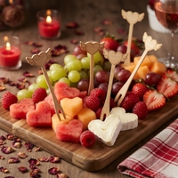 Ecologische wegwerp bamboe fruitvorkjes Valentijnsdag liefdeshart patroon cocktail tandenstokers catering feestbenodigdheden FSC ISO FDA