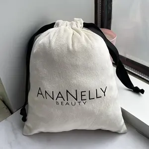 Meilleures ventes : Sac en velours de luxe avec cordon de serrage et impression dorée, sac en velours avec cordon de serrage pour le rangement des vêtements - Product Image 6